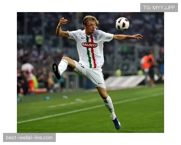 德尔皮耶罗回撤组织进攻：关键战中如何以老将经验撕开防线